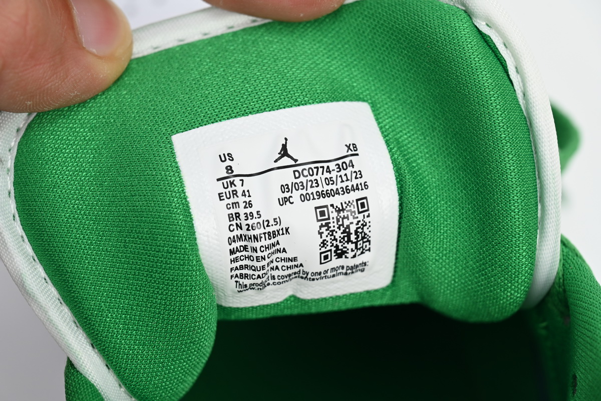 Air Jordan 1 Low Lucky Green Aquatone (Women's) DC0774-304