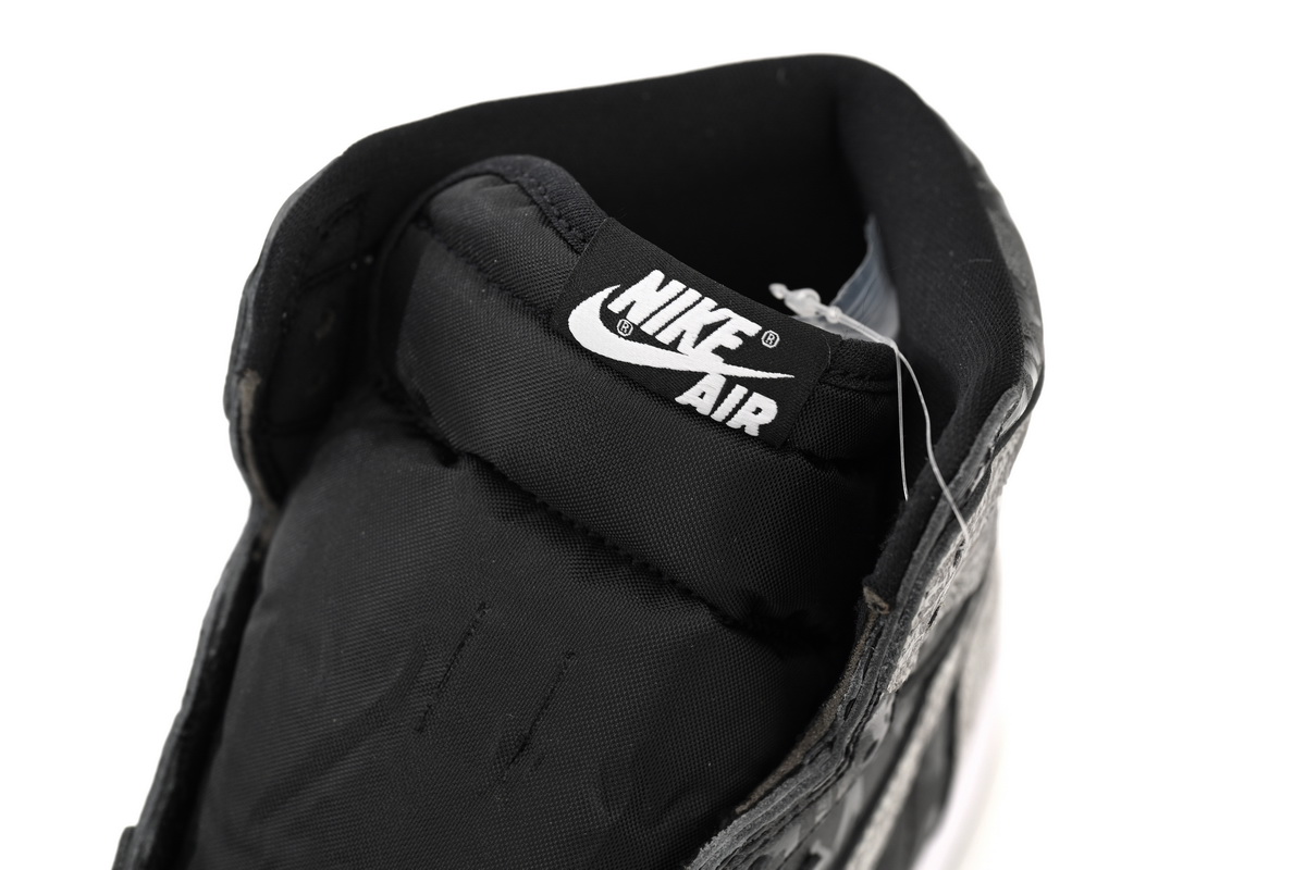 Air Jordan 1 Retro High OG Rebellionaire 555088-036