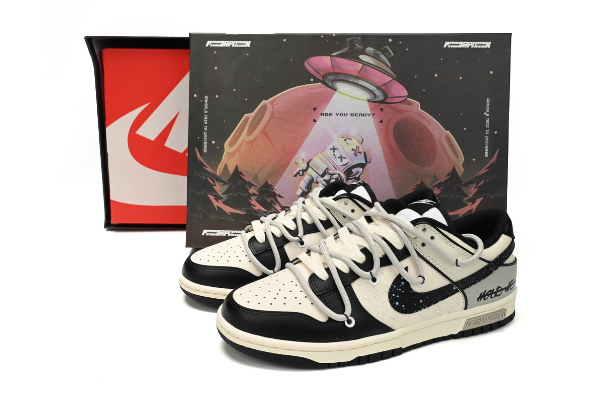 Nike Dunk Low Interstellar black and white DD1391-100
