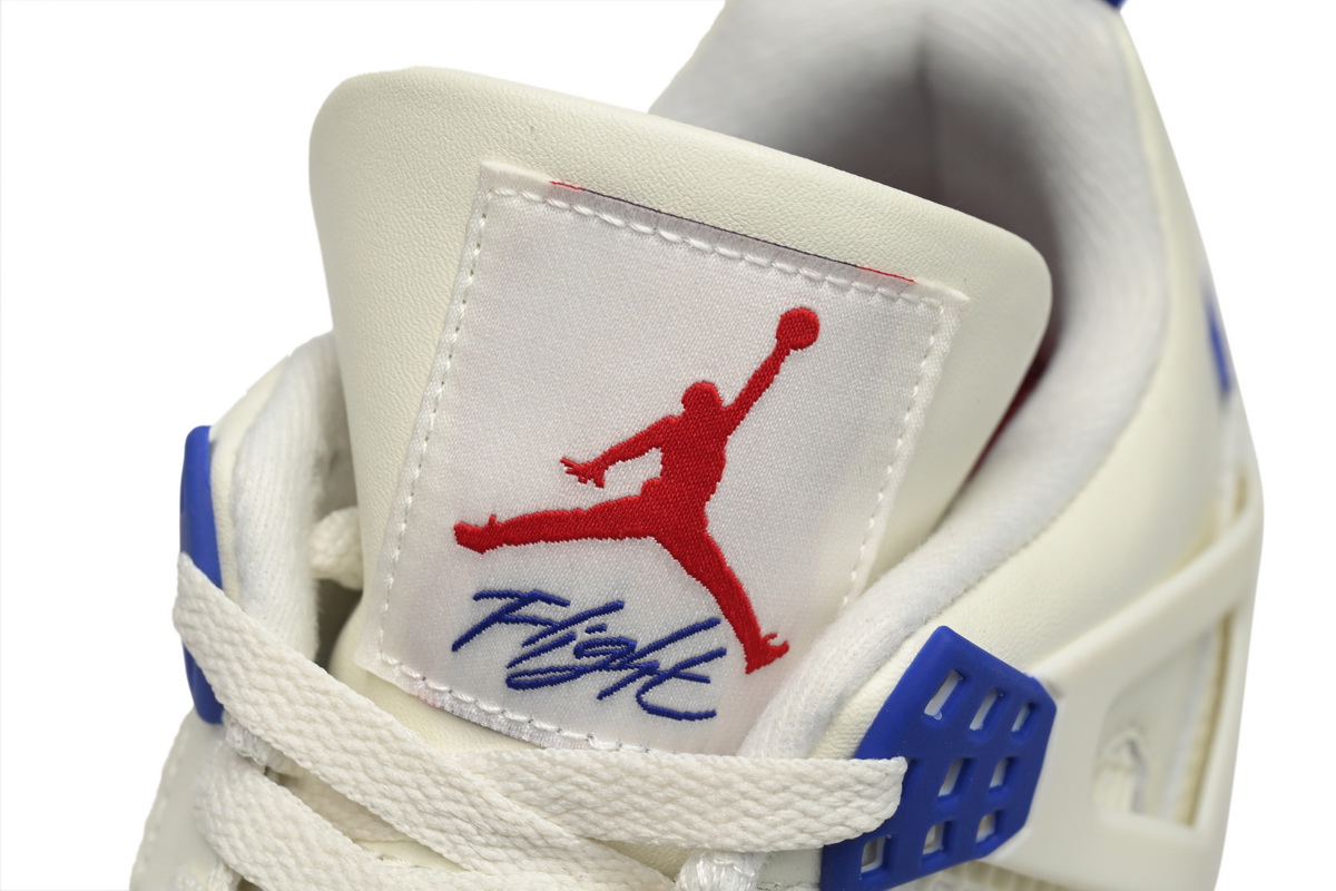  Nike SB x Air Jordan 4 Sapphire DR5415-102 