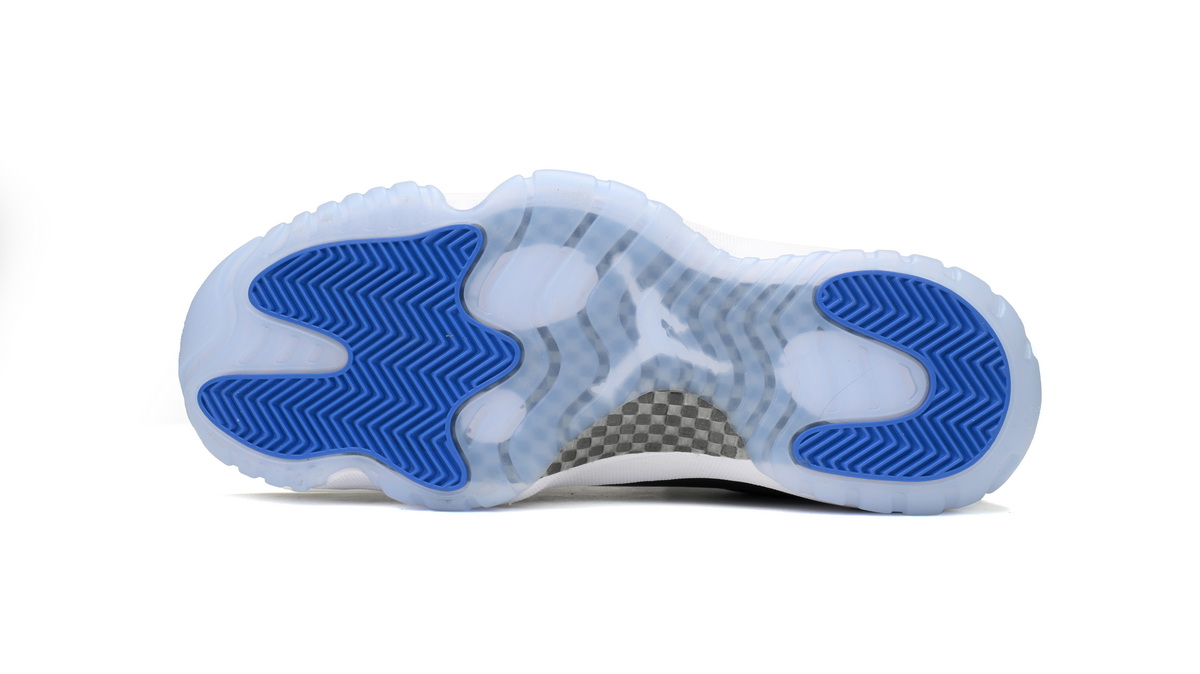 Air Jordan 11 Retro Low Space Jam FV5104-004