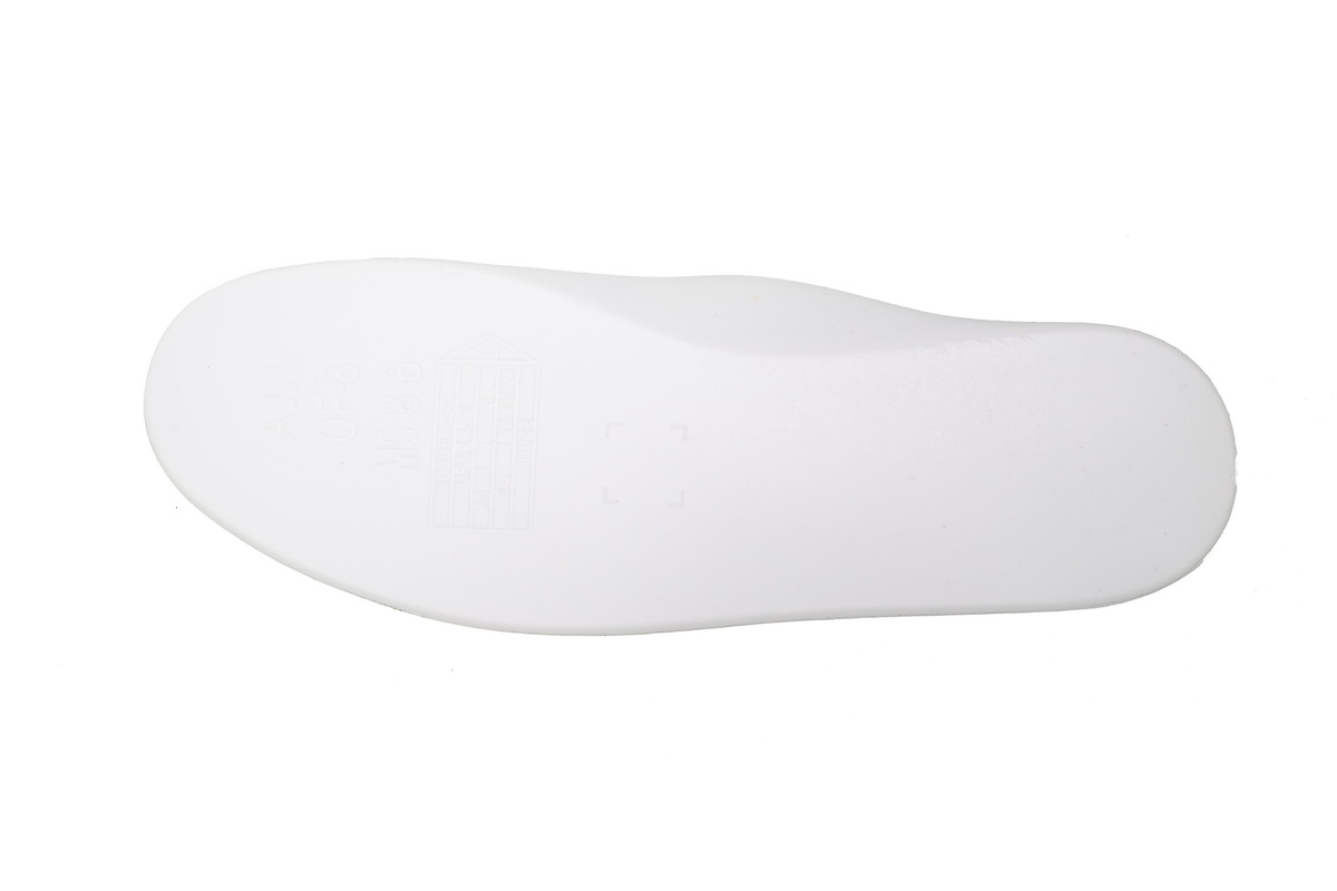 Air Jordan 11 Retro Neapolitan (Women's) AR0715-101