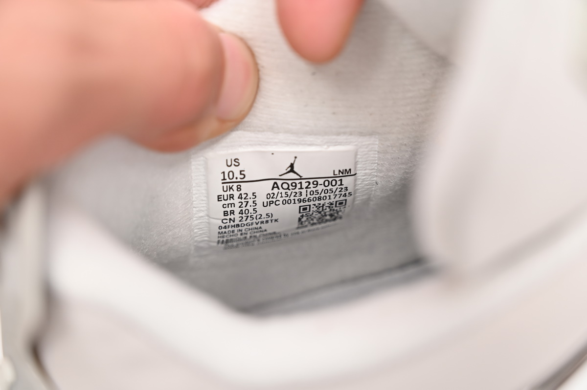 Air Jordan 4 Retro Frozen Moments (Women's) AQ9129-001