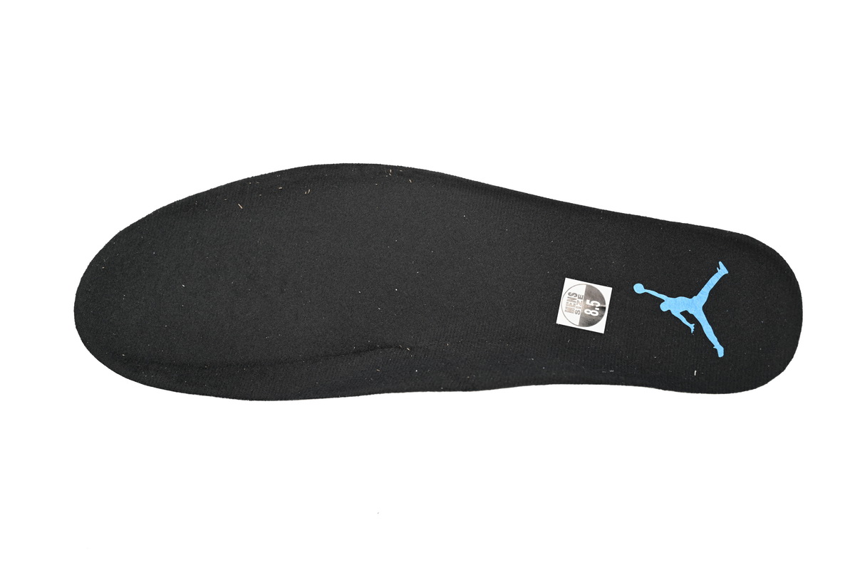 Air Jordan 4 Retro University Blue  CT8527-400