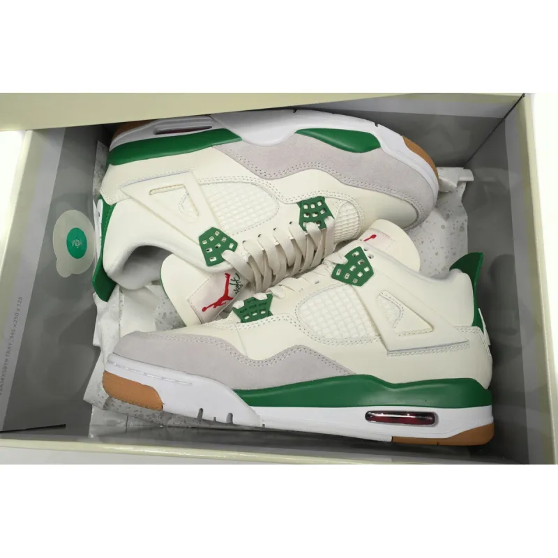 Jordan 4 Retro SB Pine Green DR5415-103