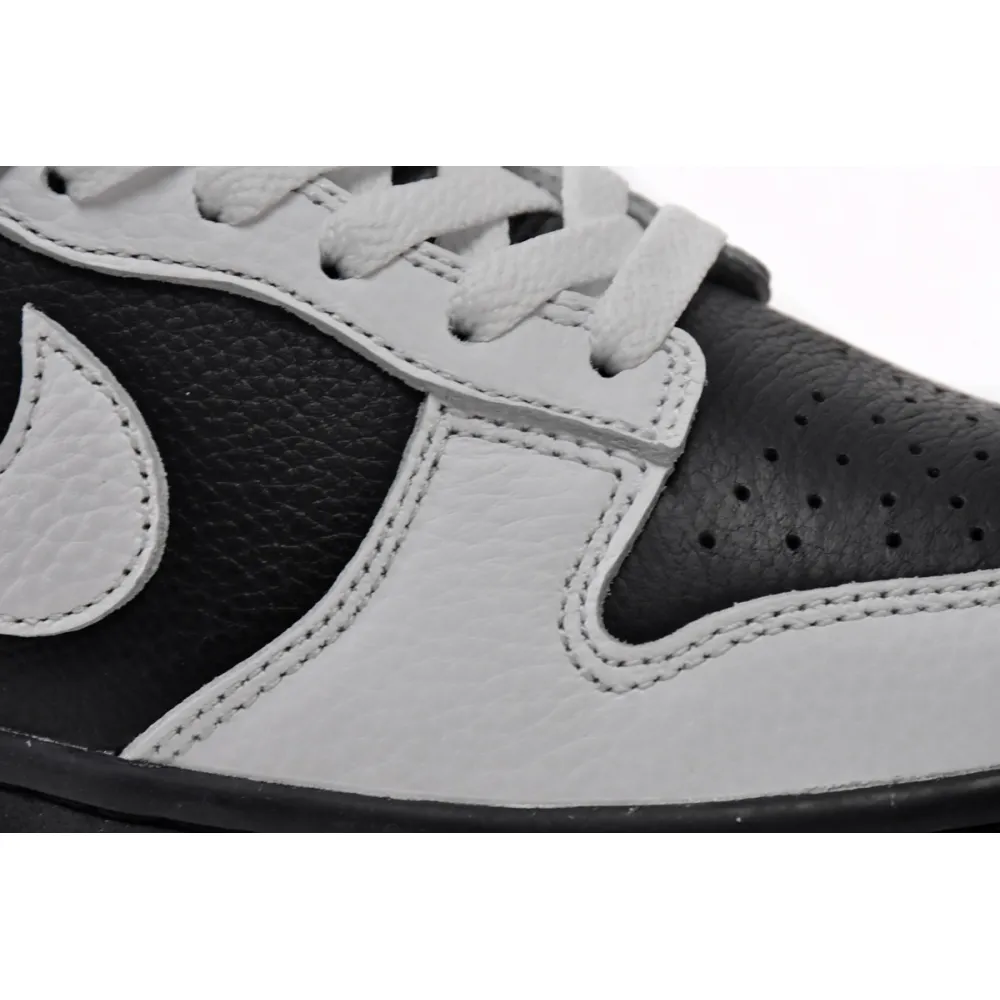 Nike Dunk Low Retro Reverse Panda FD9064-011