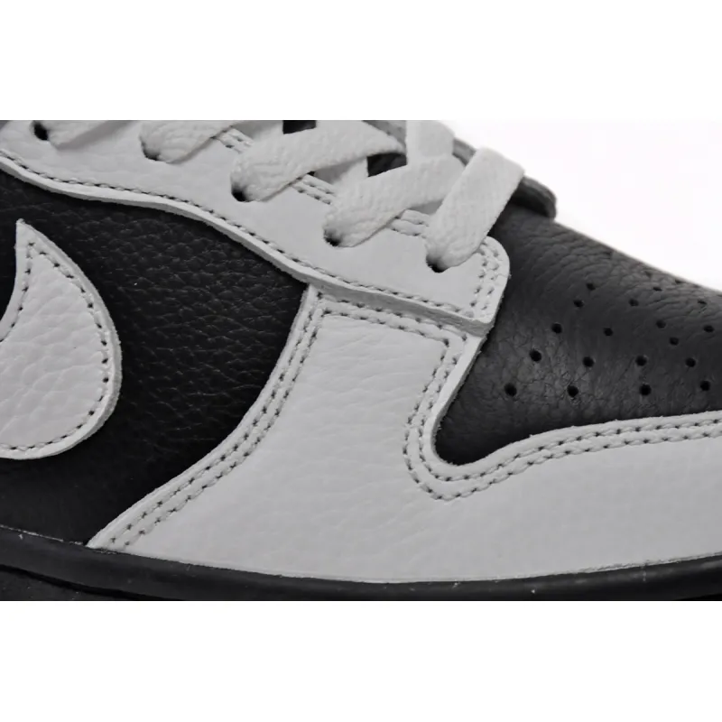 Nike Dunk Low Retro Reverse Panda FD9064-011