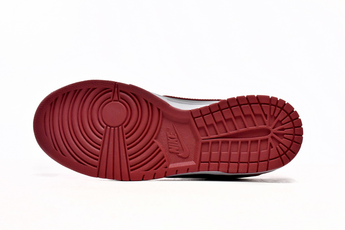 Nike Dunk Low Retro UNLV (2021)  DD1391-002