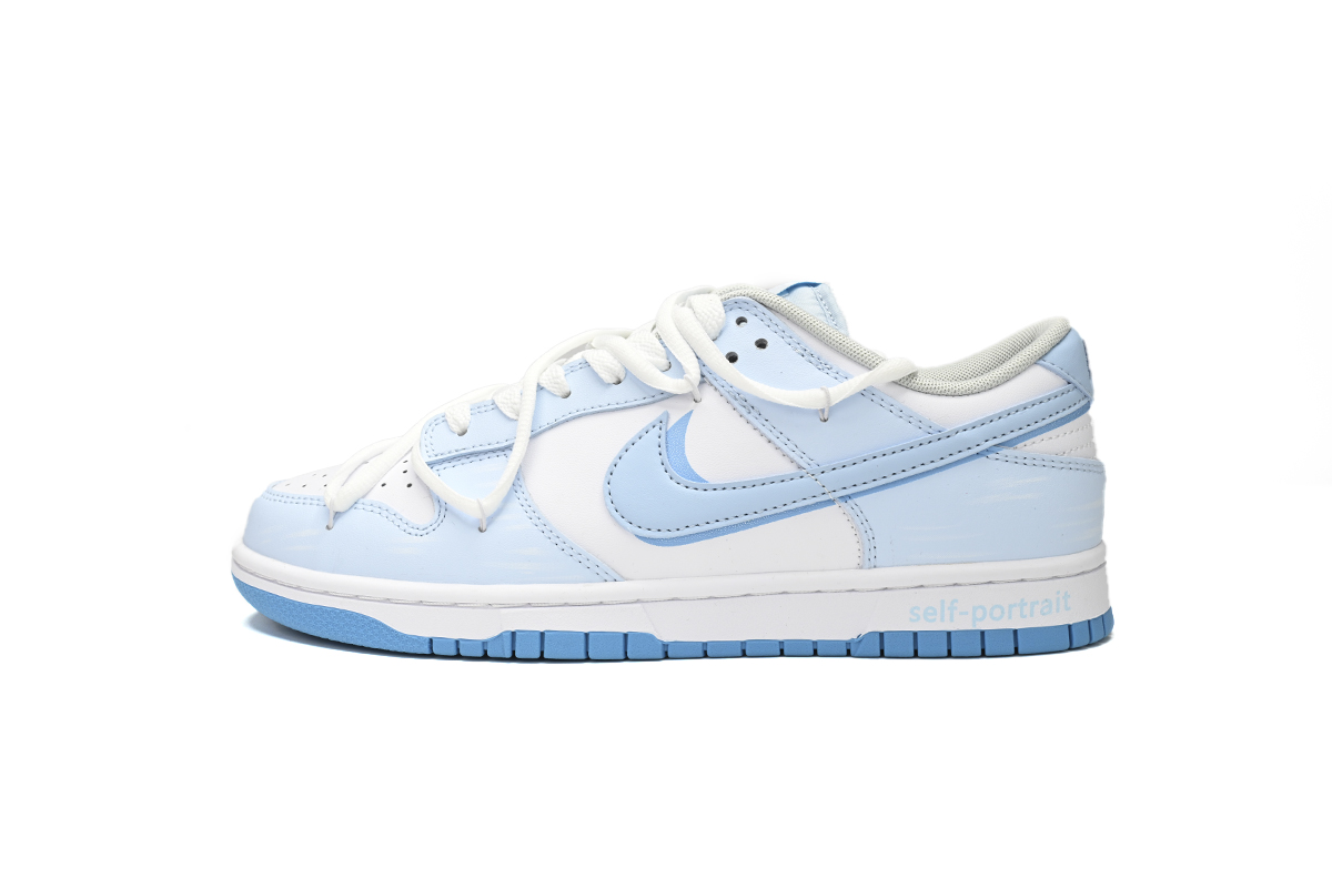 Nike Dunk Low The Renaissance DV0831-001