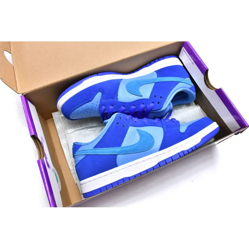 Nike SB Dunk Low Blue Raspberry DM0807-400