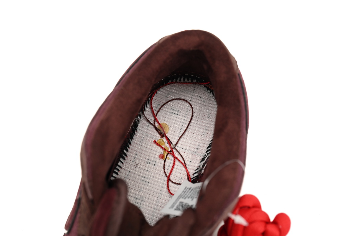 Nike SB Dunk Low City Of Love Burgundy Crush FN0619-600