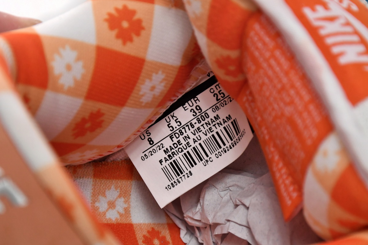 Nike SB Dunk Low Concepts Orange Lobster FD8776-800