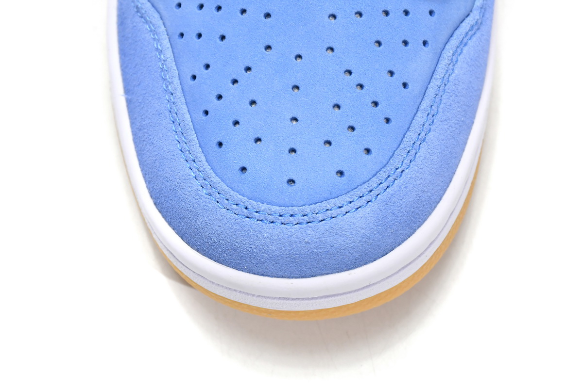 Nike SB Dunk Low Philadelphia Phillies DQ4040-400