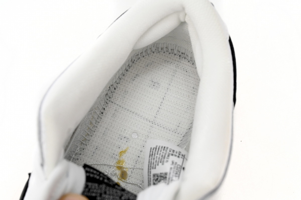 Nike SB Dunk Low Pro White Gum CD2563-101