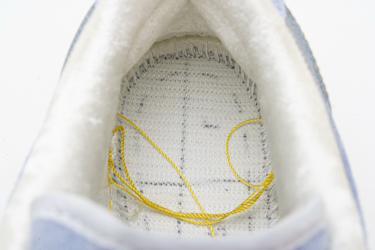 Nike SB Dunk Low Sean Cliver DC9936-100