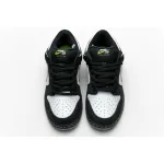 Nike SB Dunk Low Staple Panda Pigeon BV1310-013