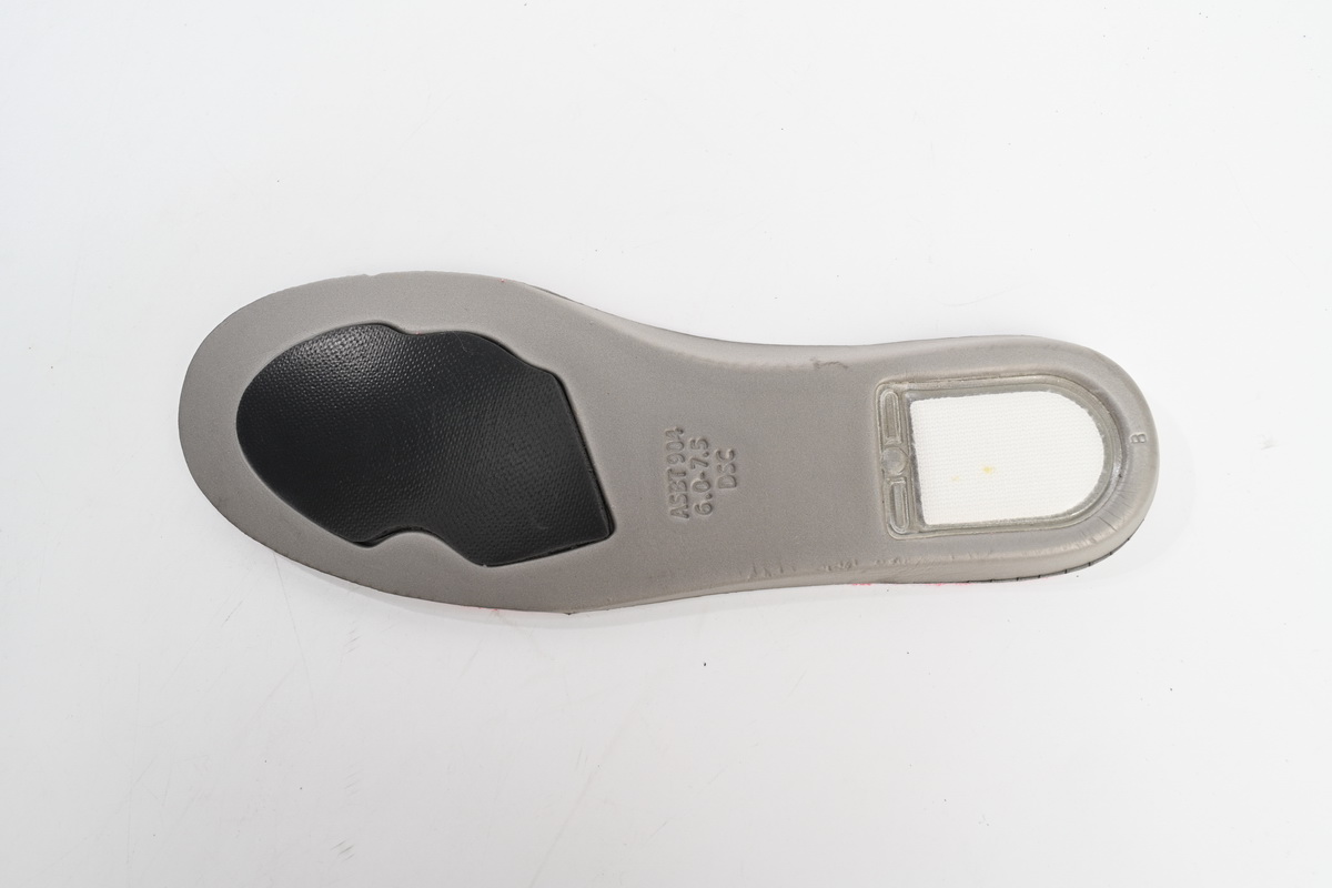 Nike SB Dunk Low Yellow Lobster 313170-137566