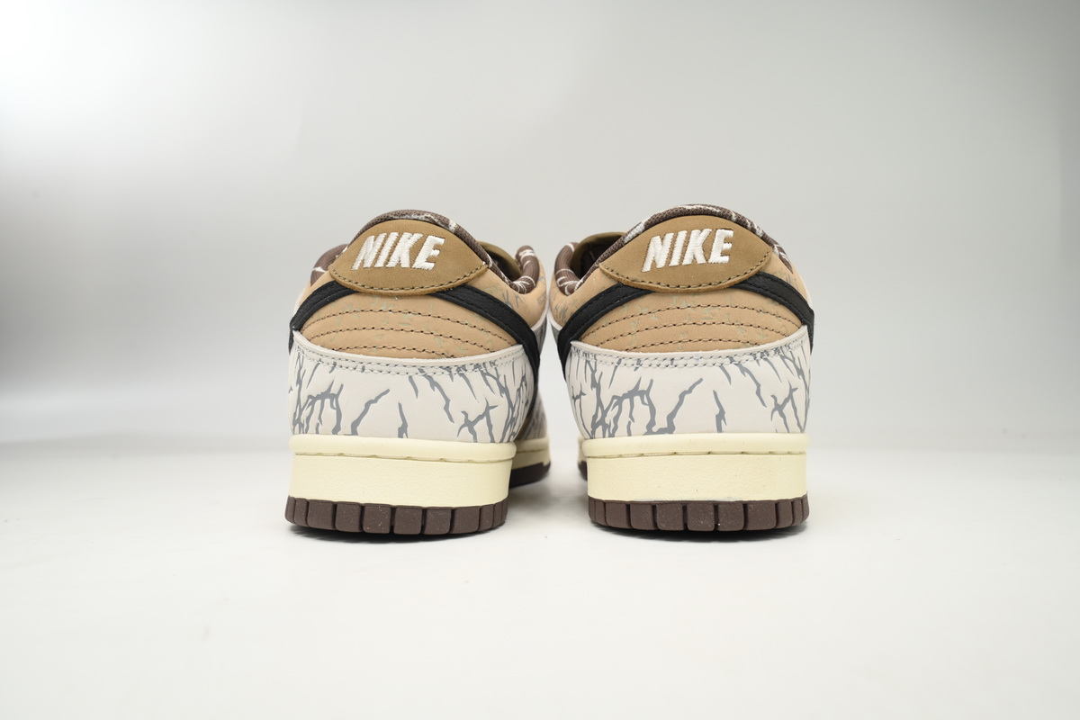Nike Travis Scott X SB DunkGrey White Cashew Fruit  CT5053-010  