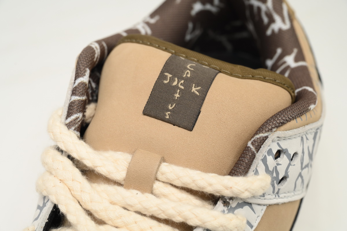 Nike Travis Scott X SB DunkGrey White Cashew Fruit  CT5053-010  