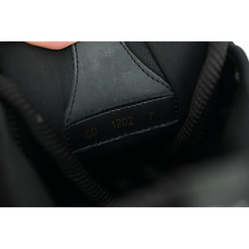  Louis Vuitton Leather lace up Fashionable Board Shoes Black 51BCOLRB