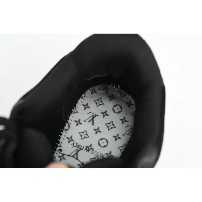  Louis Vuitton Leather lace up Fashionable Board Shoes Black 51BCOLRB