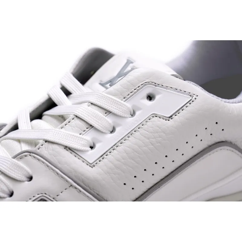  Louis Vuitton Trainer White Litchi Pattern  FD0221
