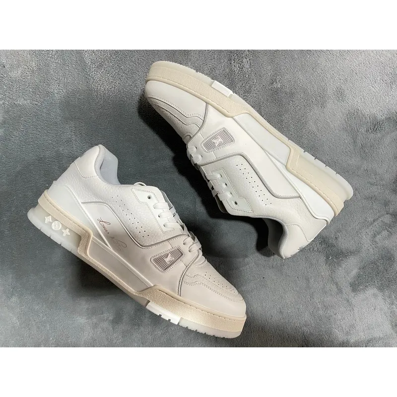  Louis Vuitton Trainer White Litchi Pattern  FD0221