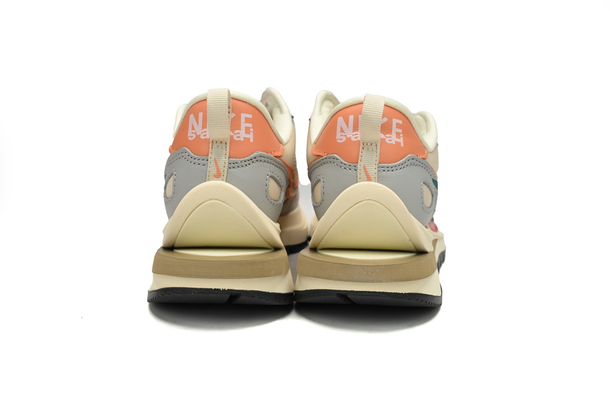 Sacai x Nike Vapor Waffle 3.0 Beige orange color  DD1875-107