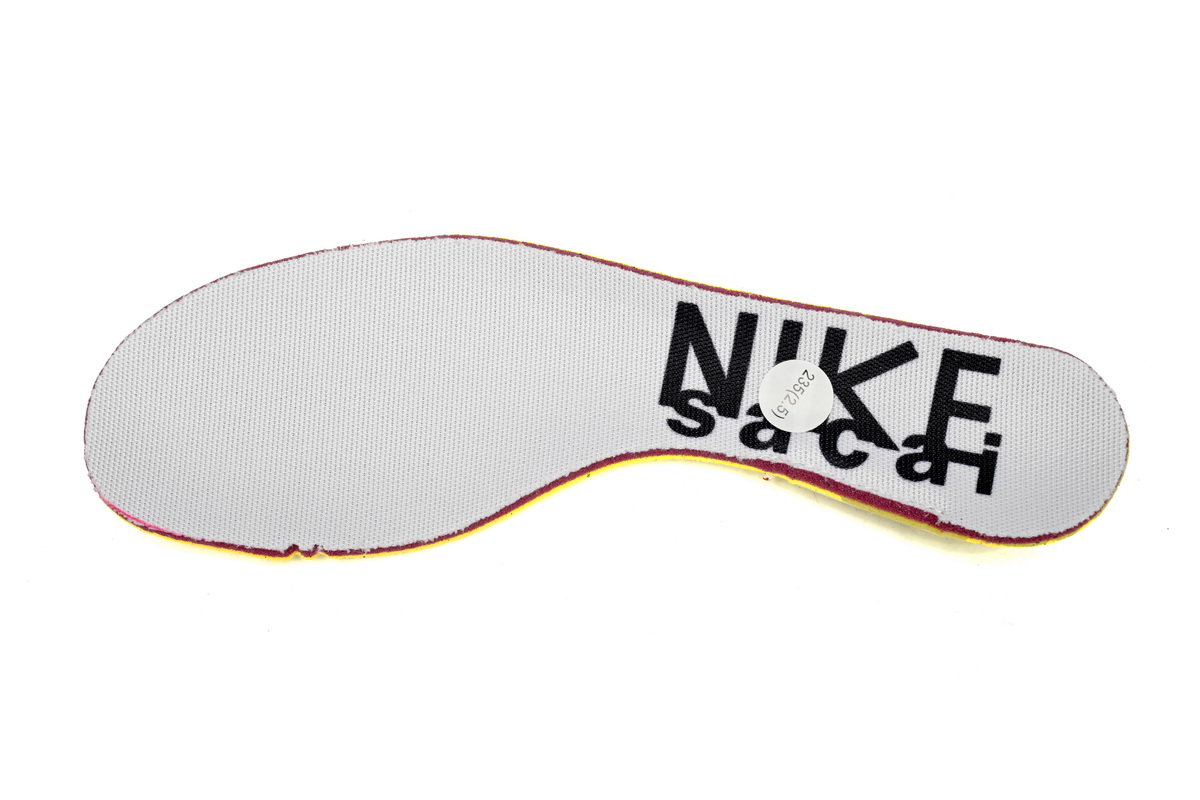 Sacai x Nike Vapor Waffle 3.0 Beige orange color  DD1875-107