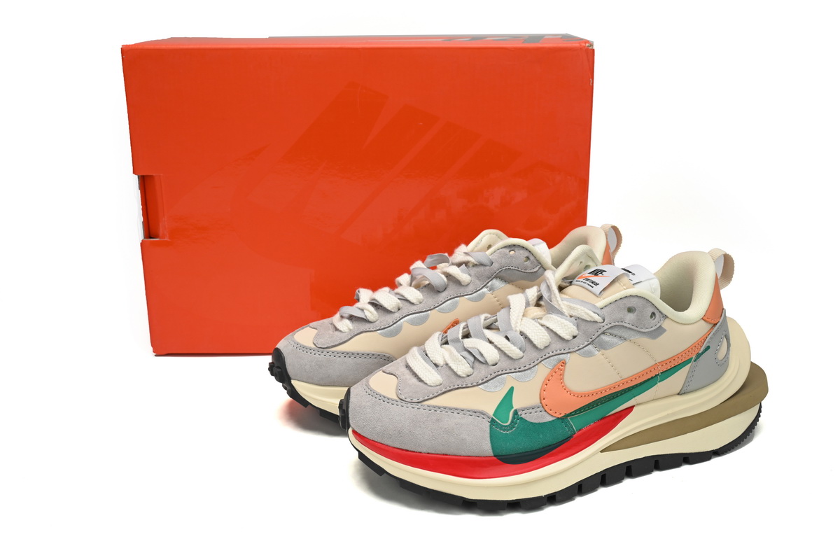 Sacai x Nike Vapor Waffle 3.0 Beige orange color  DD1875-107