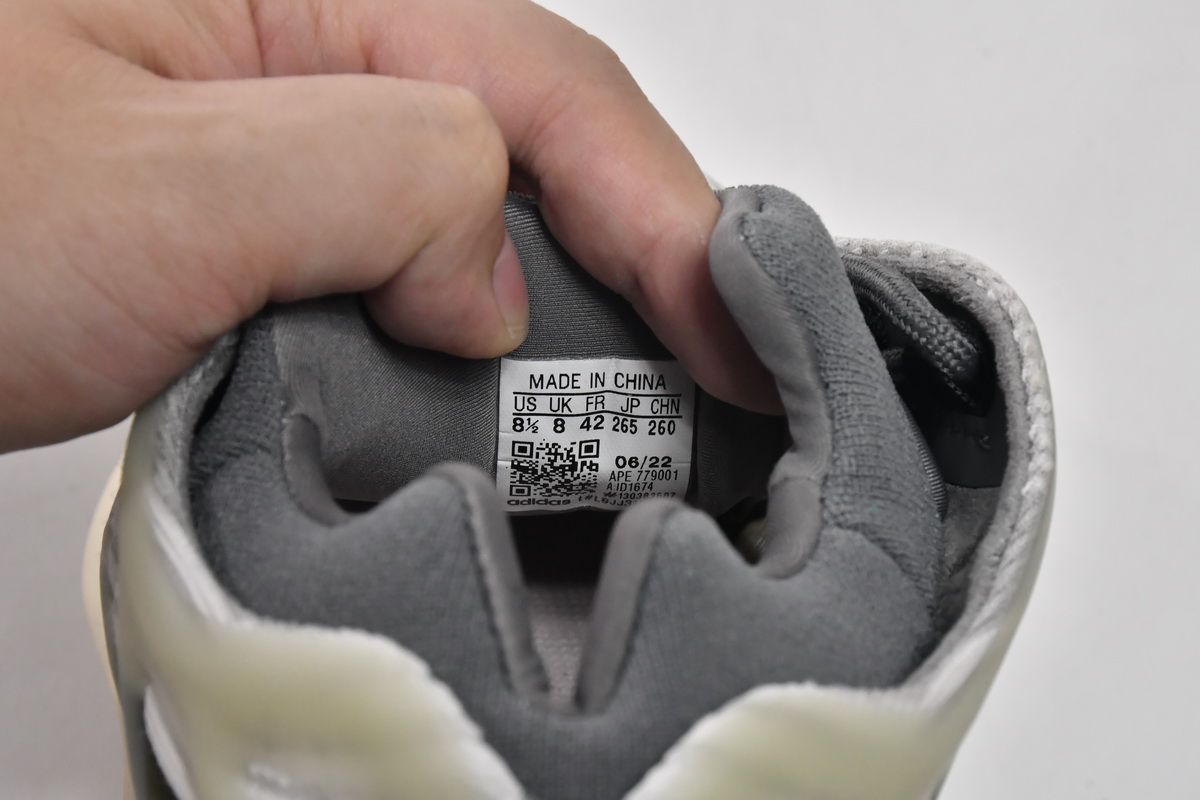 Ad*s yeezy 700 v3 fade salt id1674