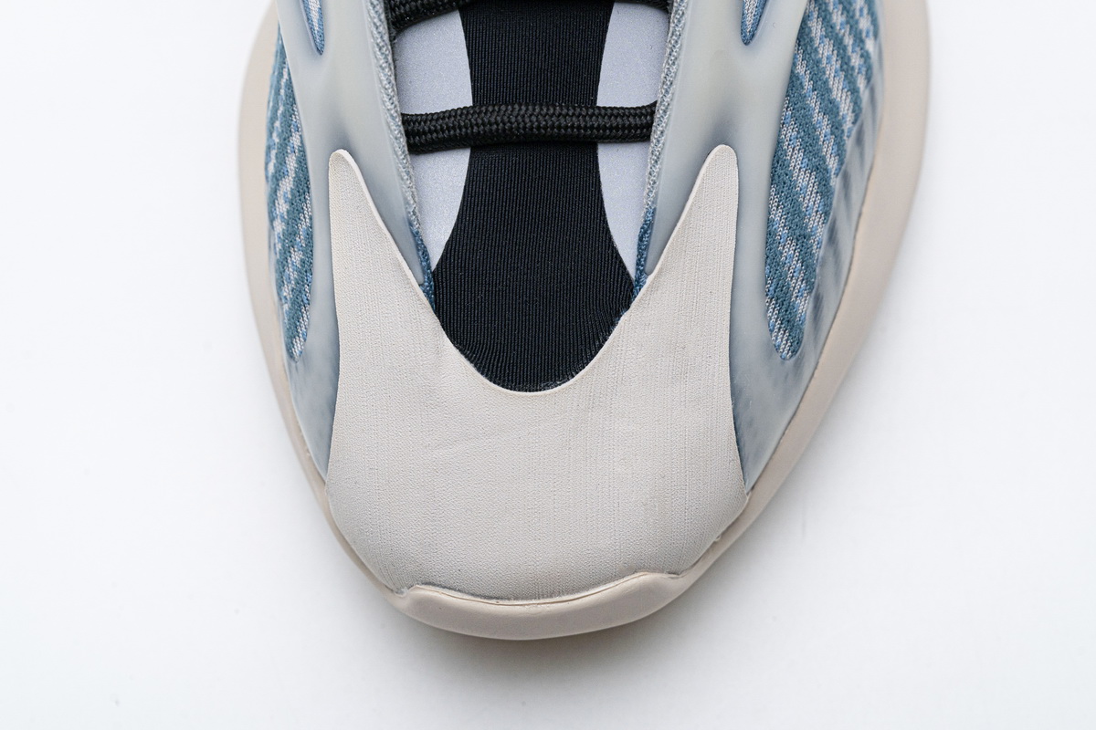 Ad*s yeezy 700 v3 kyanite gy0260