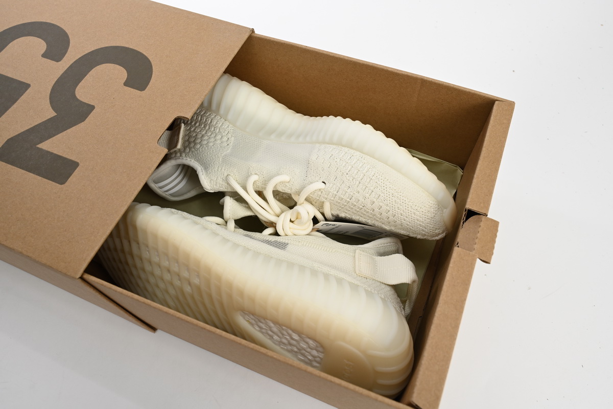 Ad*s yeezy boost 350 v2 bone hq6316