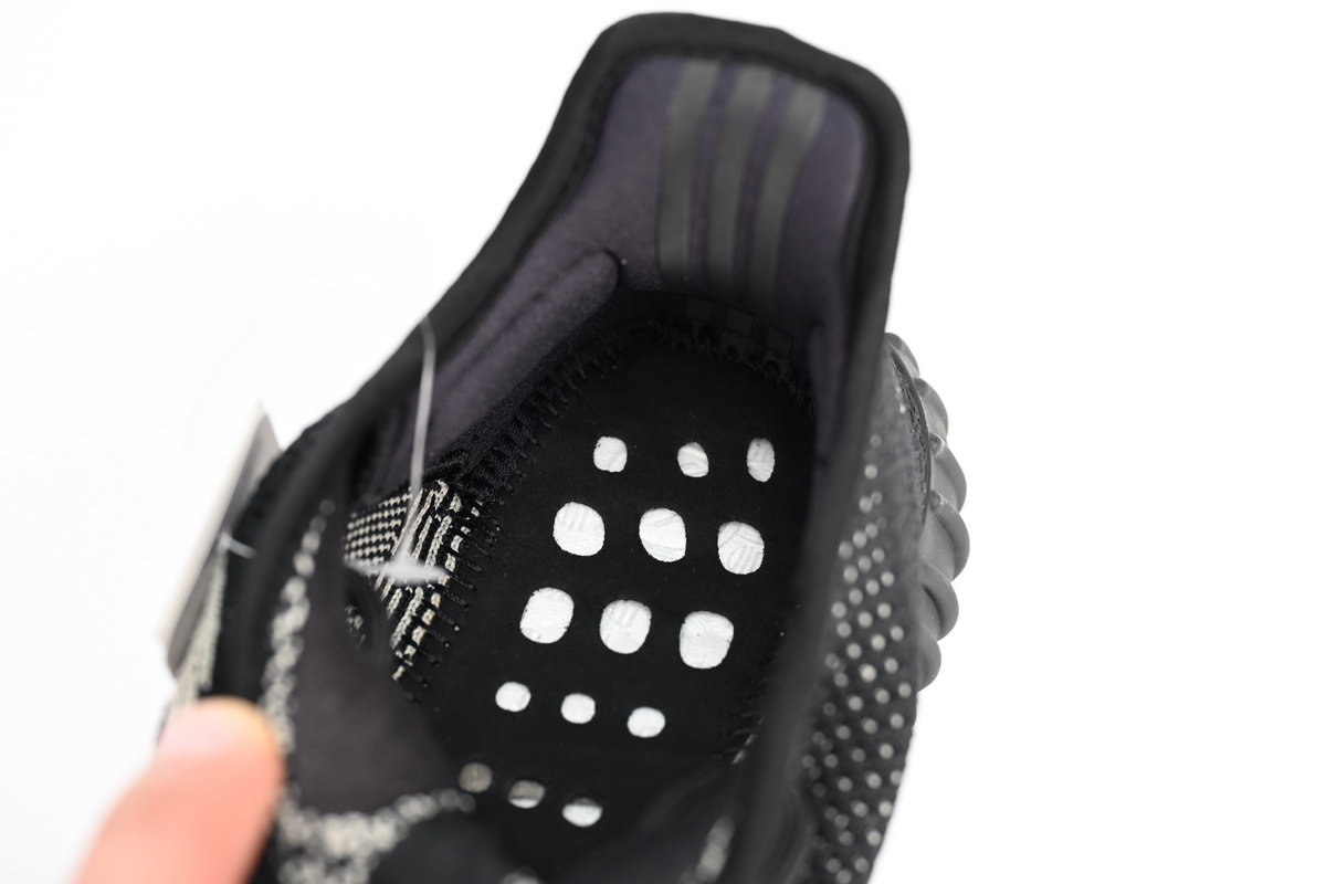 Adidas Yeezy Boost 350 V2 Core Black White (2016/2022) BY1604 