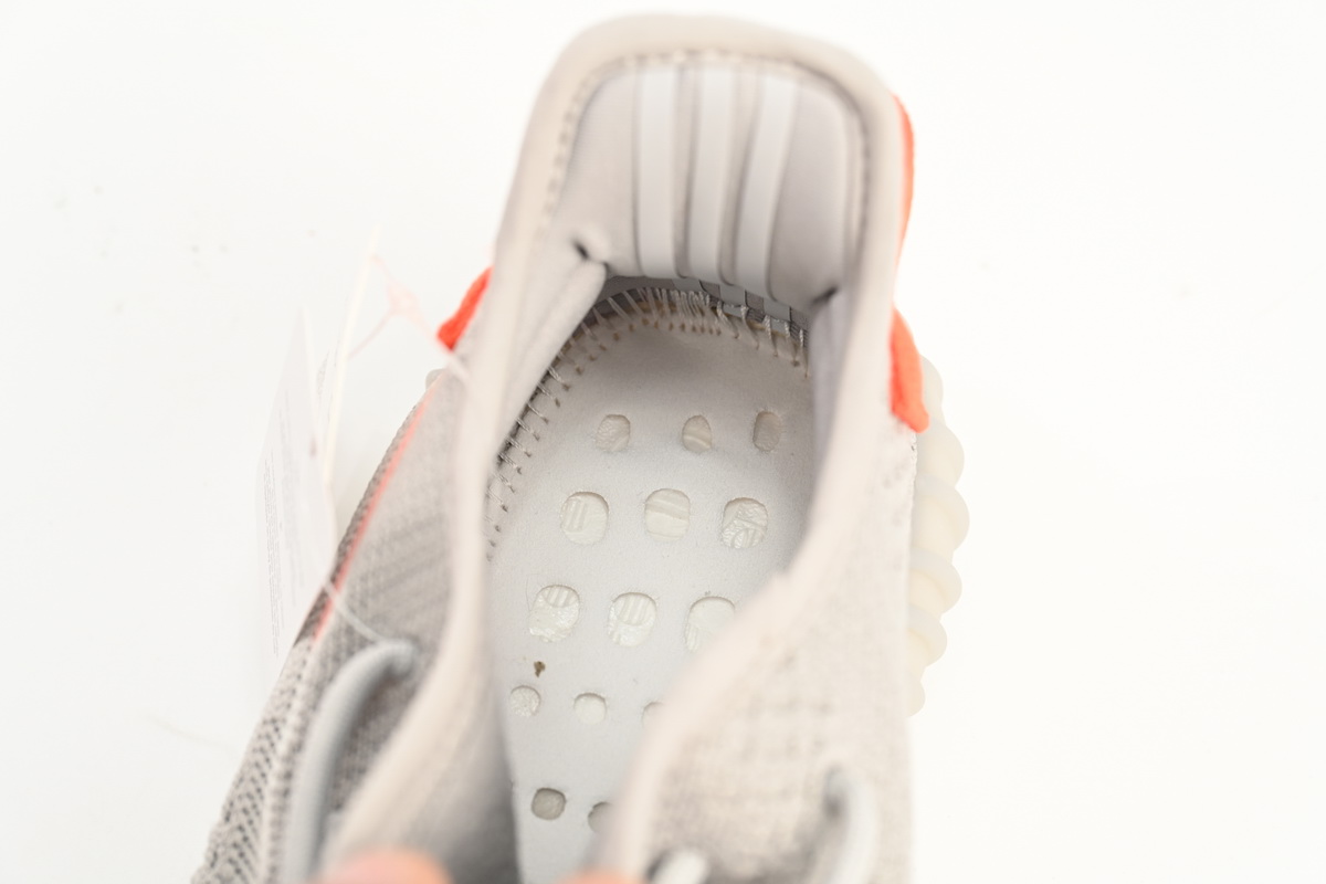 Adidas Yeezy Boost 350 V2 Tail Light FX9017 