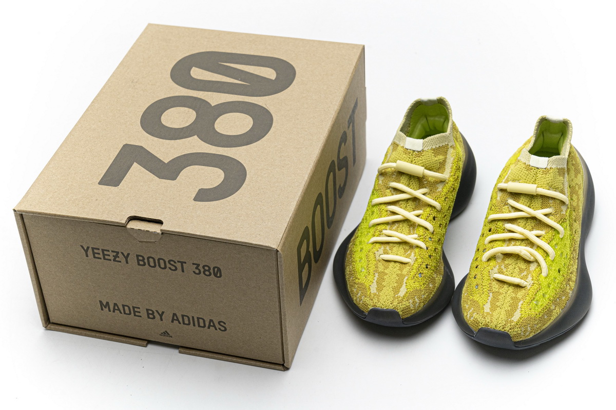 Ad*s yeezy boost 380 hylte glow fz4990