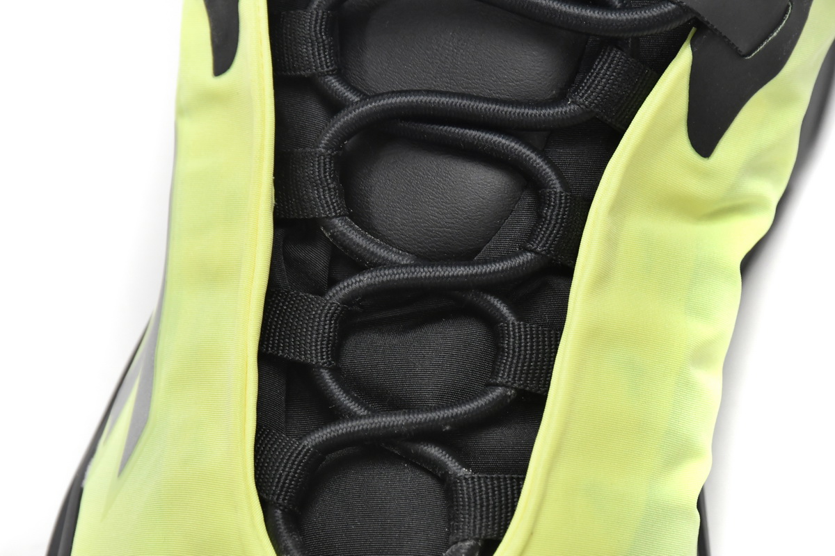 Adidas Yeezy Boost 700 MNVN Phosphor  FV3727