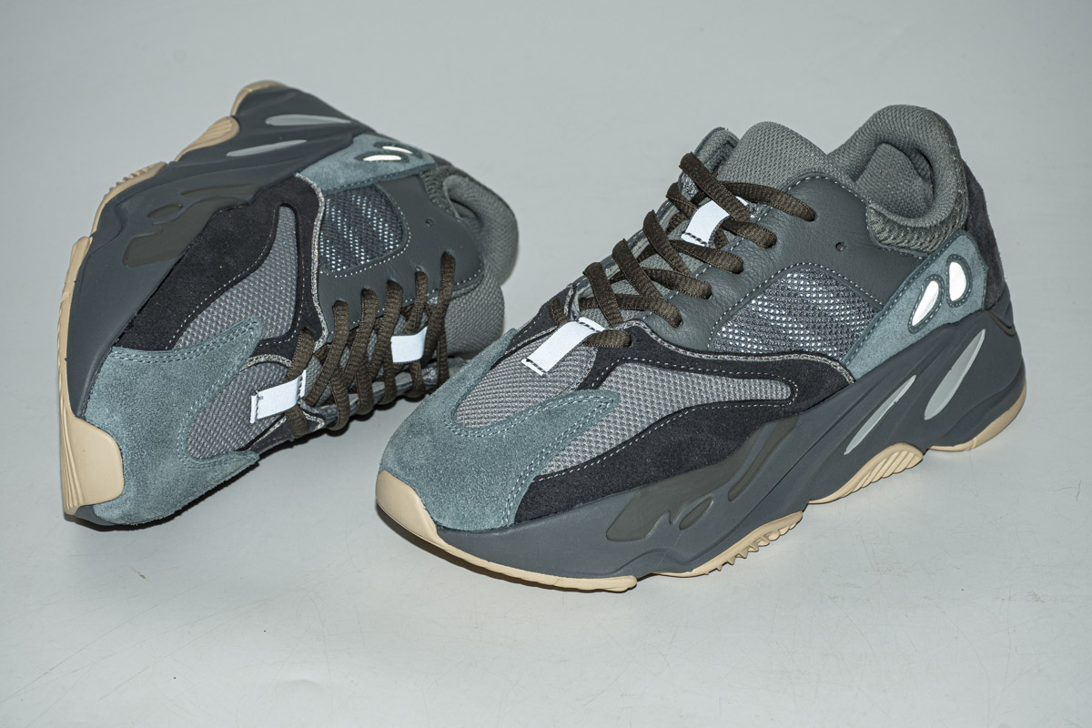 Ad*s yeezy boost 700 teal blue  fw2499