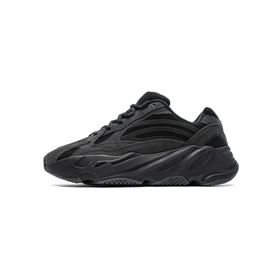 Adidas Yeezy Boost 700 V2 Vanta FU6684 01