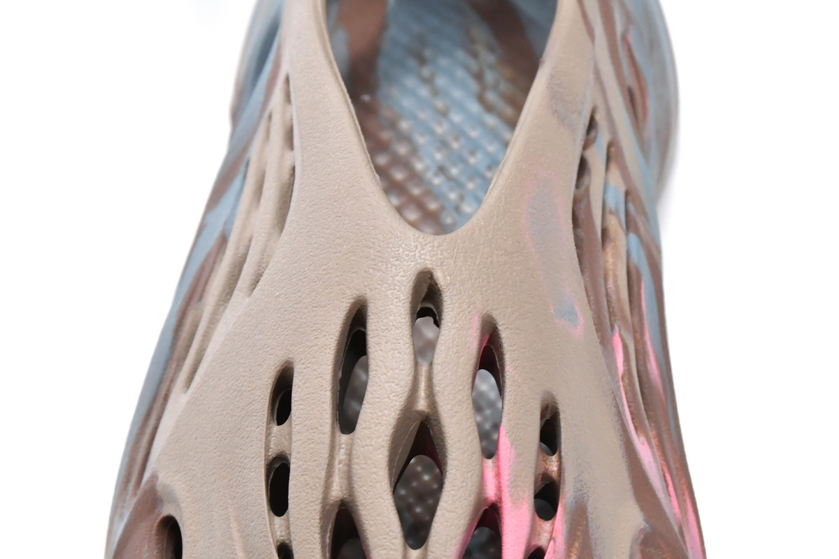 Adidas Yeezy Foam RNNR MX Sand Grey GY3969