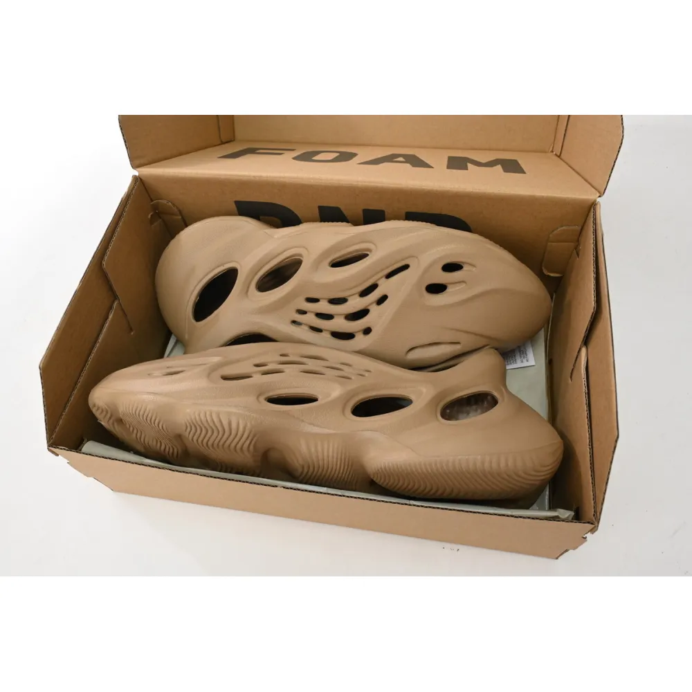Adidas Yeezy Foam RNR Clay Taupe GV6842