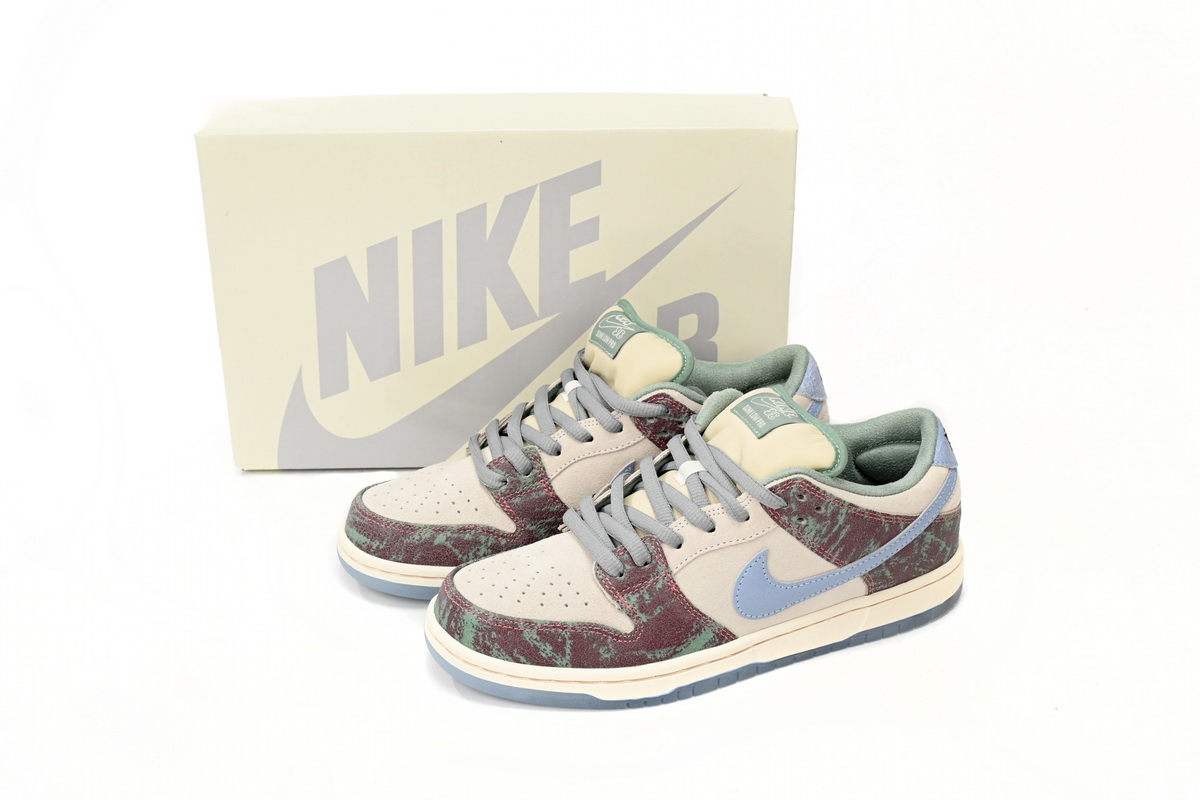 Nike SB Dunk Low Crenshaw Skate Club FN4193-100