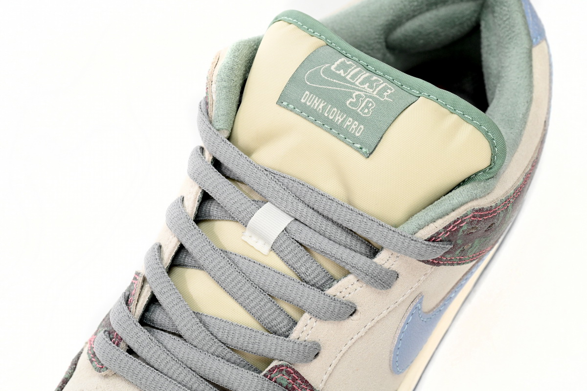 Nike SB Dunk Low Crenshaw Skate Club FN4193-100