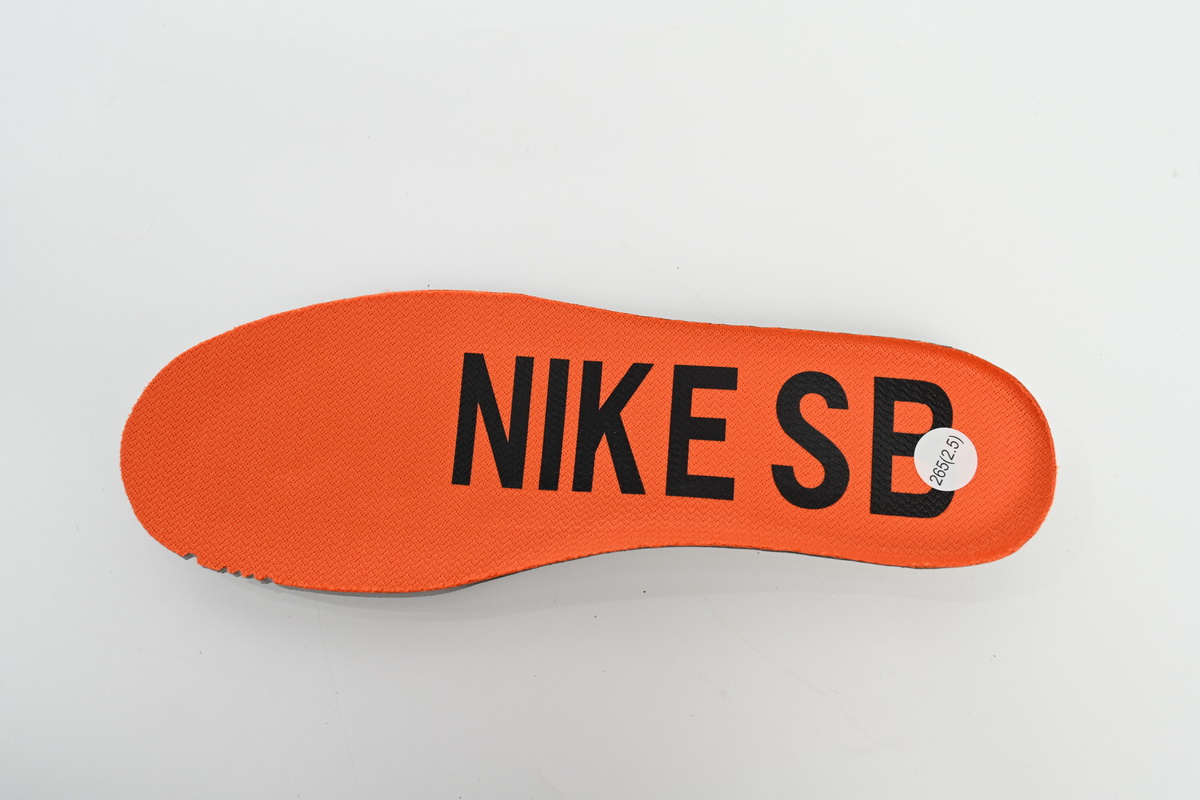 Nike SB Dunk Low TIGHTBOOTH FD2629-100