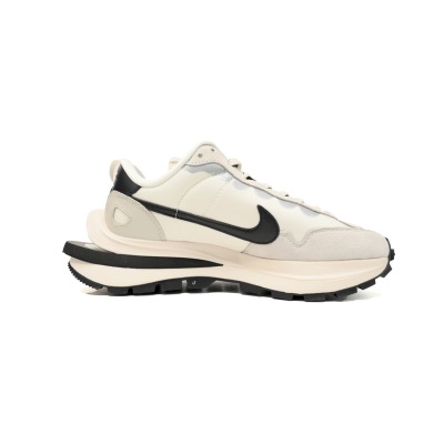 Sacai x Nike Vapor Waffle Sesame and Beige Black DD1875-101 02