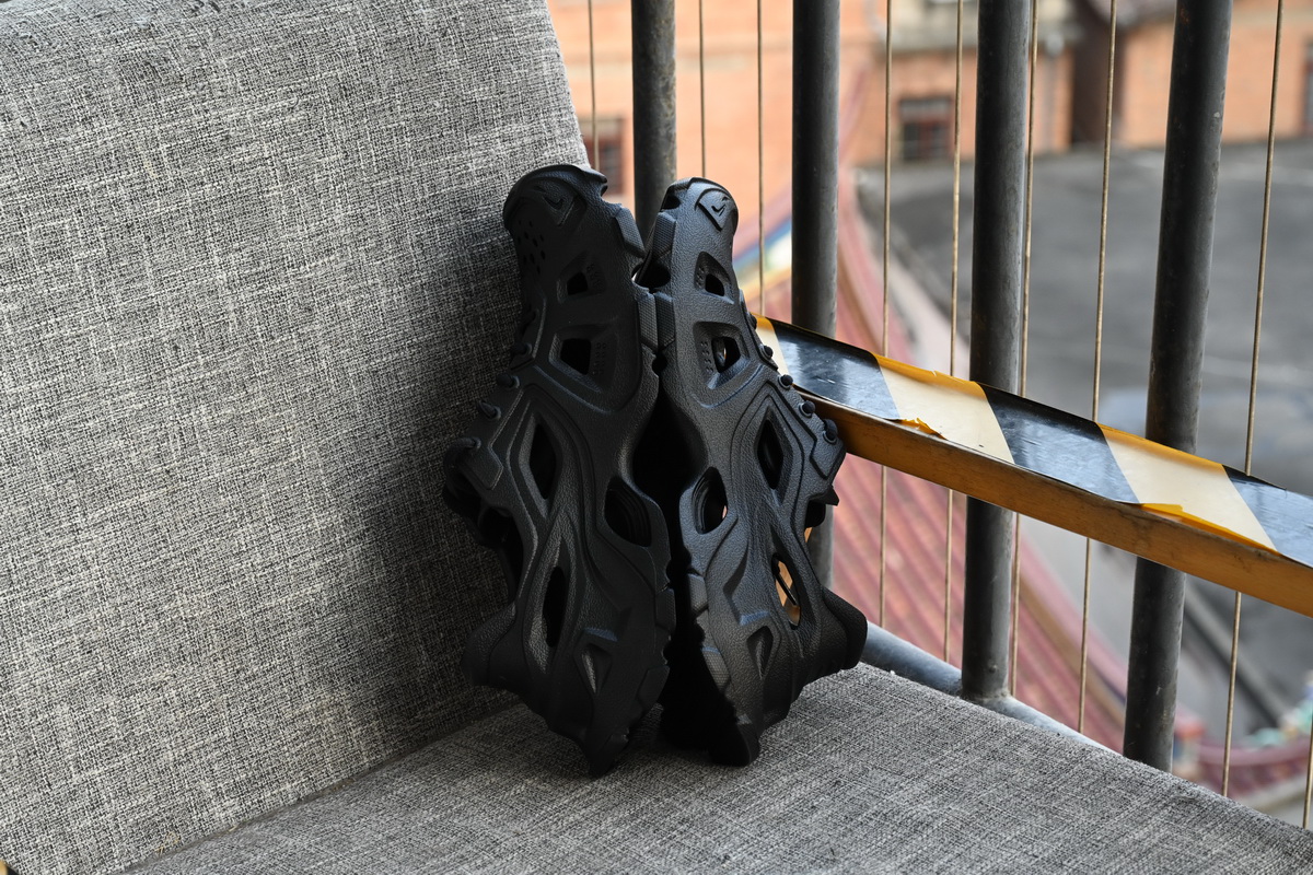  BALENCIAGA Black 702421W3CES1000