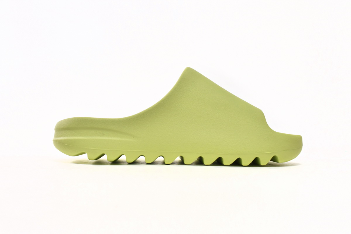 Adidas Yeezy Slide Glow Green (2022/2023 Restock)  HQ6447