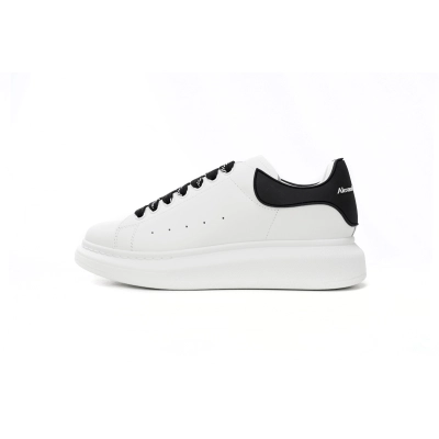 Alexander McQueen Oversized White Black (Women's)  553770WHGP79061 01