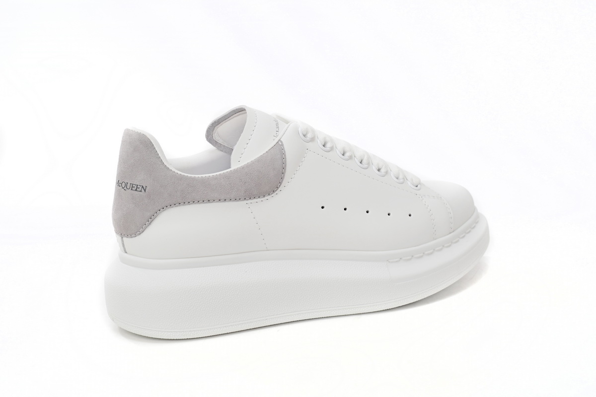 Alexander McQueen Sneaker Gray Velvet 718232WIEE79154