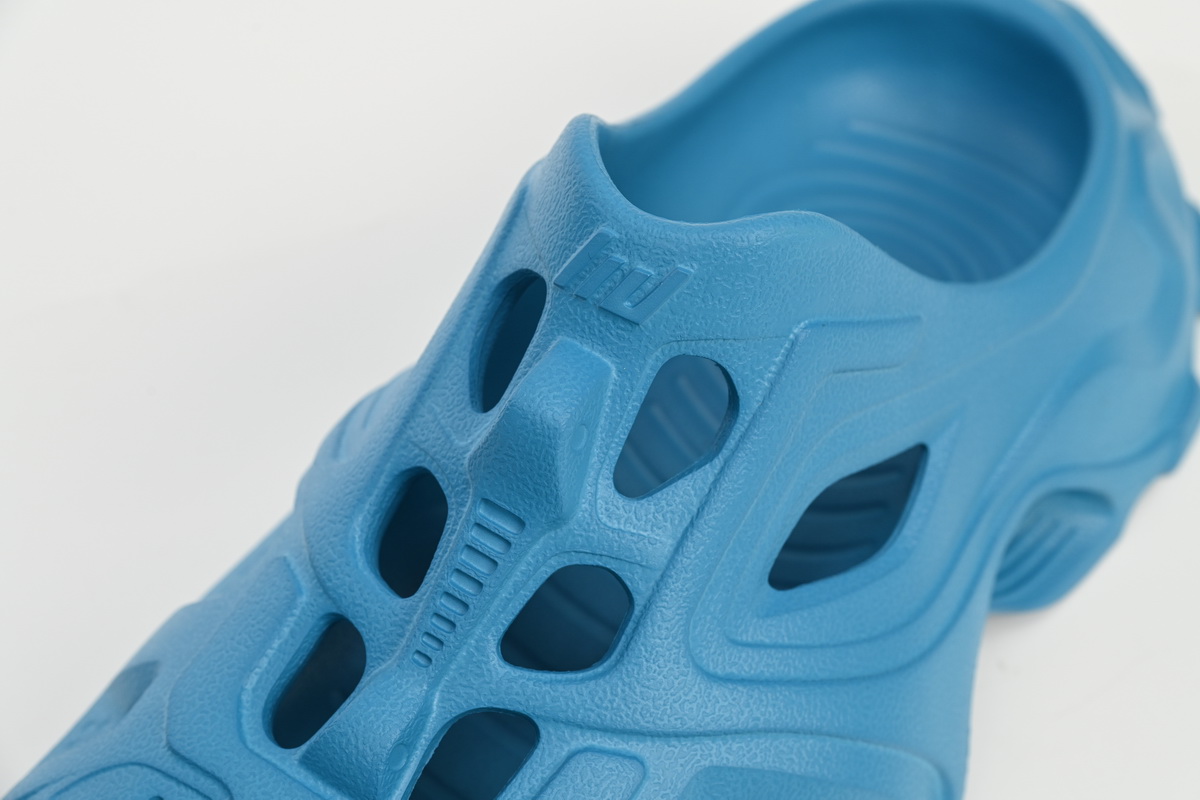 BALENCIAGA BLUE  735249 W3CES 4400